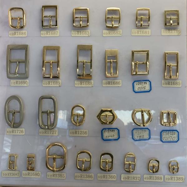 Zinc Alloy D Roll Pin Buckle For Man / Women Shoes Garments
