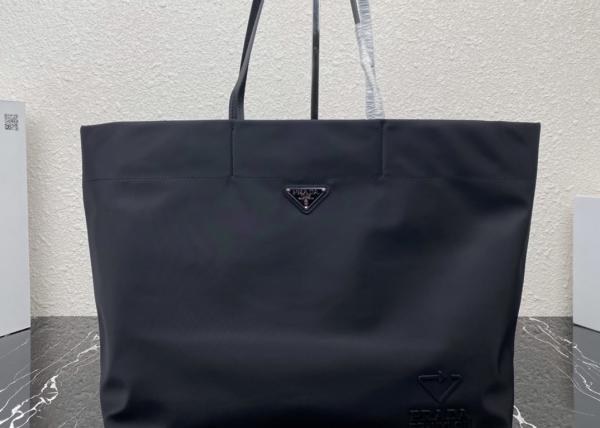 High Capicity Convenient Apricot Nylon Tote Shopping Bag Eco Friendly