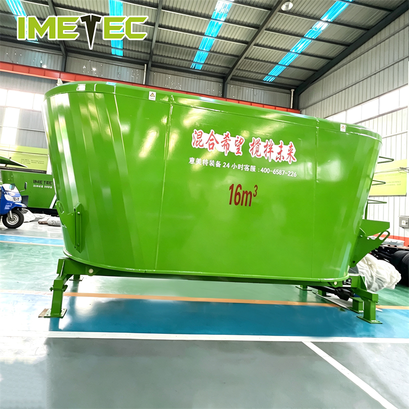 Commercial Vertical Stationary Forage TMR Feed Mixer For Dairy Beef Farms