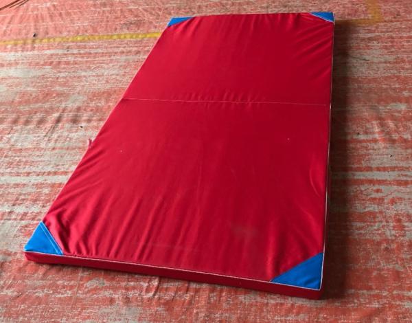 Indoor playground exercise room equipment gymnastics mats  Customized color