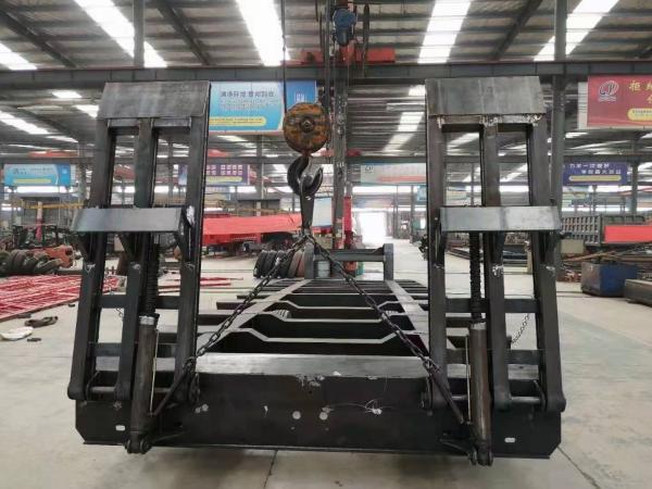Self Dumping 150t Load Capacity Four-Line Eight-Axle Lowbed Trailer For Large Equipment