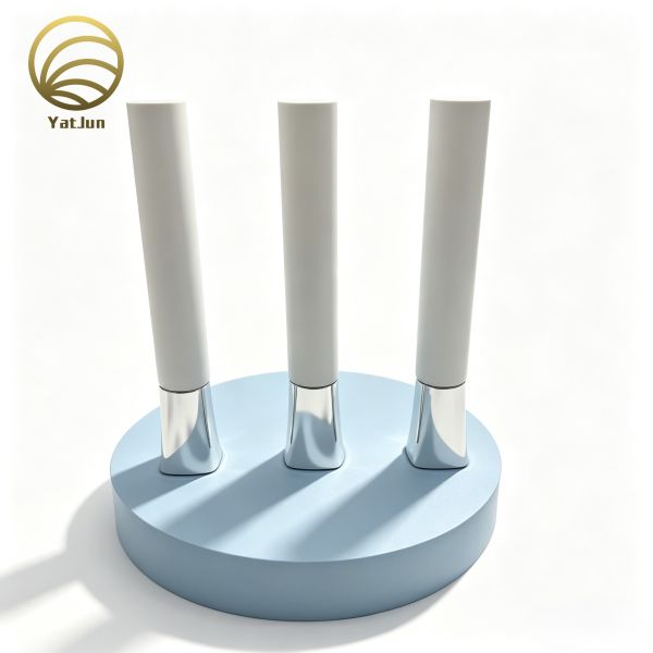 20g 25ml Round Cosmetic Plastic Tube with Long Nozzle Head Packaging