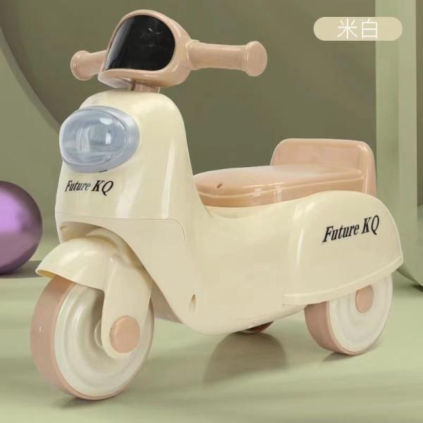 Скутер Детская машина с HD музыкой и огнями G.W 2,6 кг Картонный размер 55*26*32CM