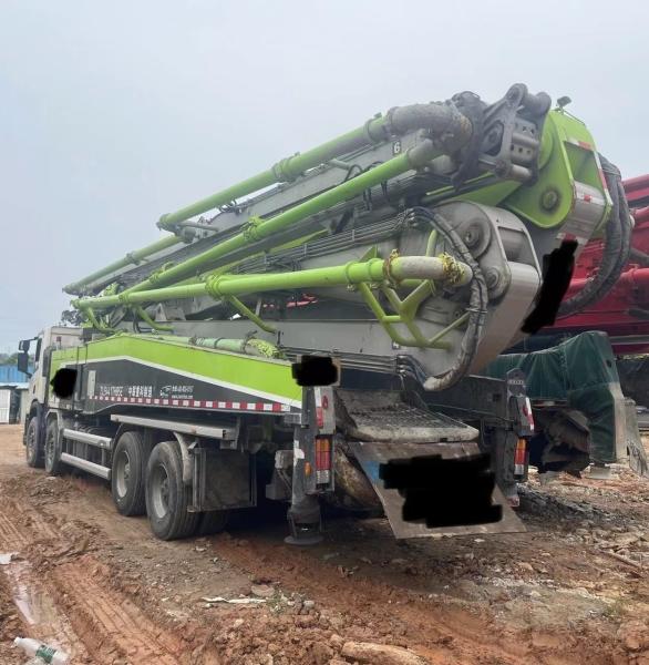 ZLJ5441THB 63 mètres Super long camion de pompage de béton pour le placement précis du béton