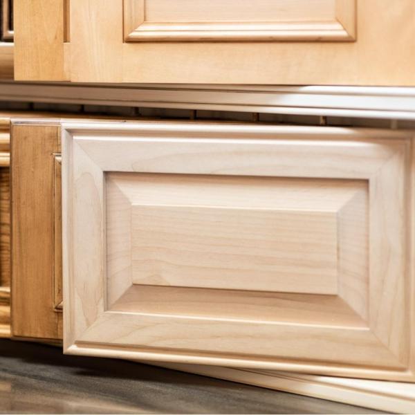 Advanced PUD Liquid Adhesives For PVC Veneer MDF Vacuum Pressing