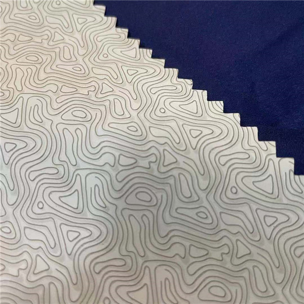 Tissu 100% simple de briseur d'hiver de polyester avec le support respirable 75D*150D 150gsm 150cm de film imperméable