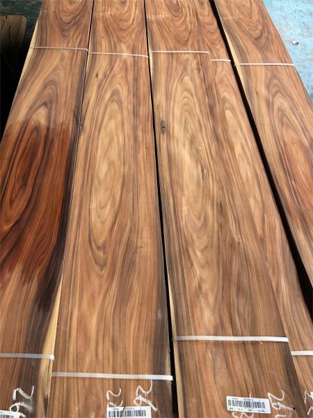 Fábrica Grosso 0,45 mm Santos Rosewood Veneer de grão fino Grão de montanha Brasil Mahogany Veneer de madeira natural