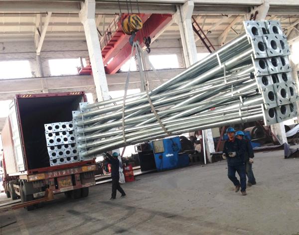 3mm Wall thickness steel street light pole , metal light pole 25 years Service life