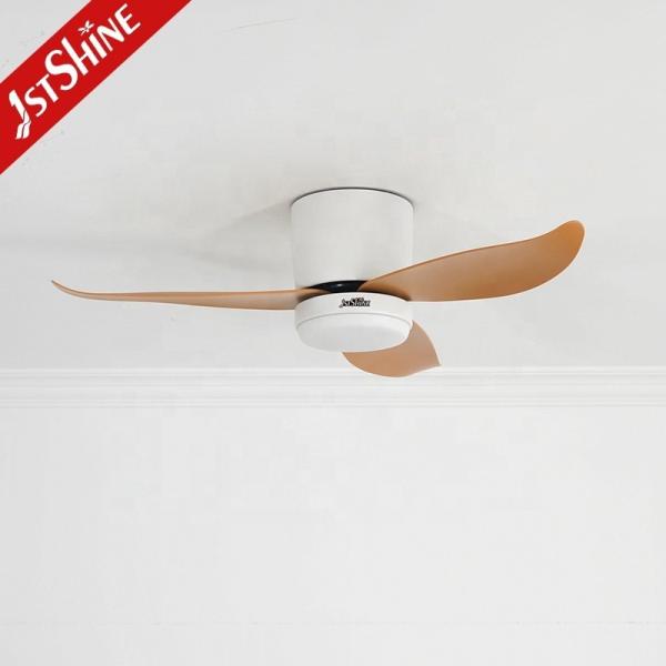 Corpo de lâmpada de metal Ventilador de teto LED de 36 polegadas com controle remoto e iluminação de 3 cores