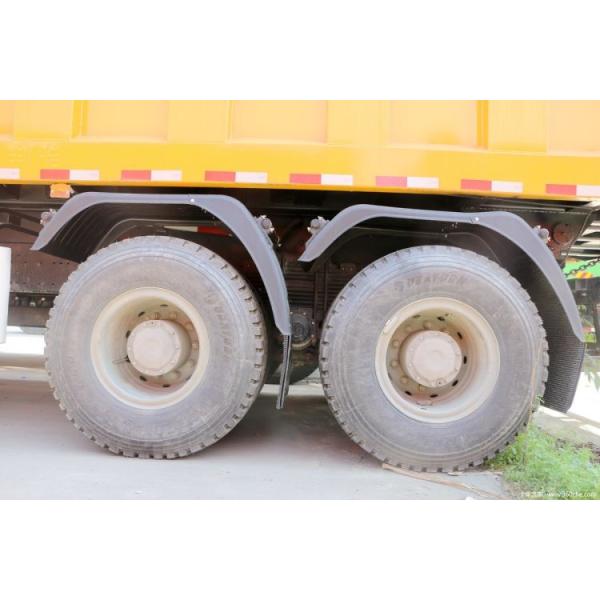 Shacman Delon X3000 430 HP 8X4 8 m Dump Truck with ABS in Boutique Used Cars Market