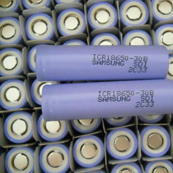 Original Samsung ICR18650-30B 3000mAh 3.7V Li-ion Rechargeable e-cigs/mods battery