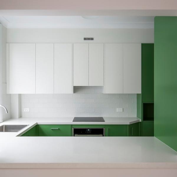 Melamine Wood White Green Kitchen Cabinet Wood Grain Matched Cabinets