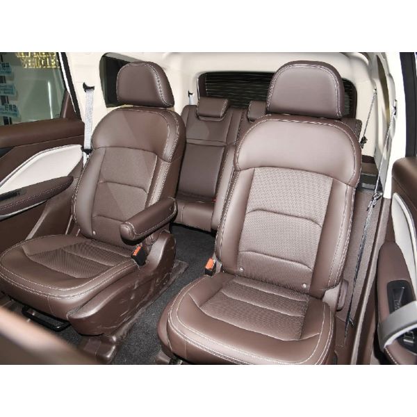 2025 for Jiaji Family MPV 181HP 1.5TD Engine 6-Seat 5-Door Automatic 7DCT Gearbox Euro VI R18 Dark