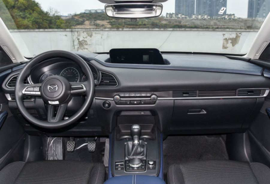 Место SUV двери 5 модели 5 Mazda CX-30 2022 2.0L автоматическое Shangyue