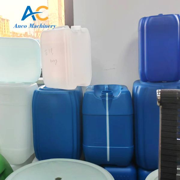 1L 2L 5L 20L Plastic PP HDPE Bottle Extrusion Blow Molding Machines For Jerrycan
