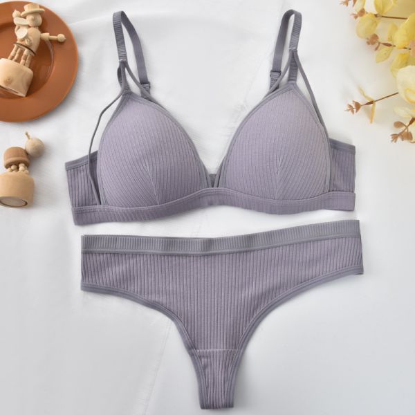 Wholesale High Quality New Fashion Bra With Thong Panty Set Cotton Quality Breathable Wire-Free Pad Adjusted Straps Bra