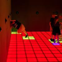 Grande Super Grid Challenge Games Led Activate Game Led Floor 30x30cm