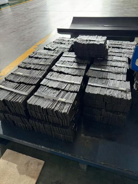 Extend Hammer Beater Lifespan with Suitable Hardness Treatment and Low Alloy Steel Substrate Material