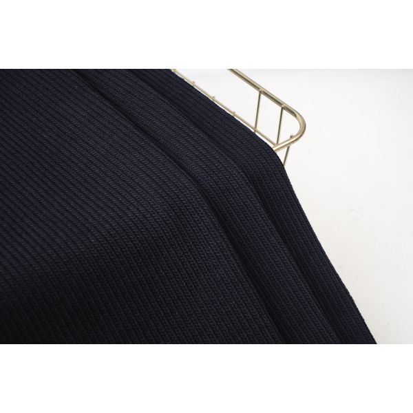 650gsm Rugged-Grain Solid Knit Fabric: Heavyweight Structure For Brands