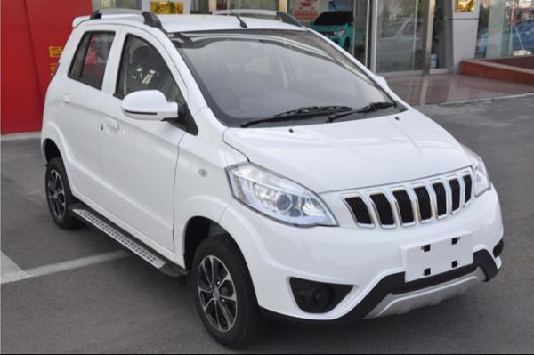 Safe EV Hatchback Right Hand Drive 205km Range Electric Passenger Vehicle