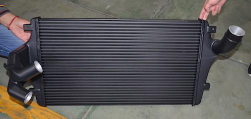 Aluminum automotive air to air intercooler bar plate air to air heat exchanger