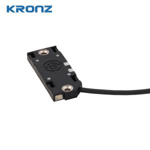 Sensores de Proximidade Capacitivos 10 mm PNP N.C Forma cúbica IP65 2m Cabo de