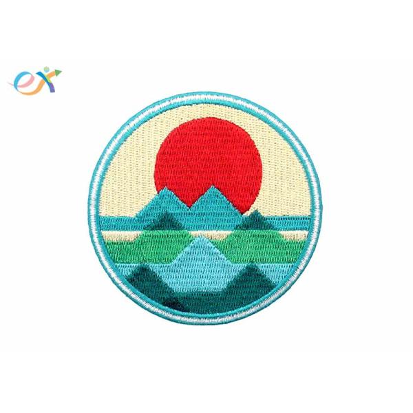 Custom Explore Outdoor Iron On Embroidered Patches Applique Badge For Promotional Gifts