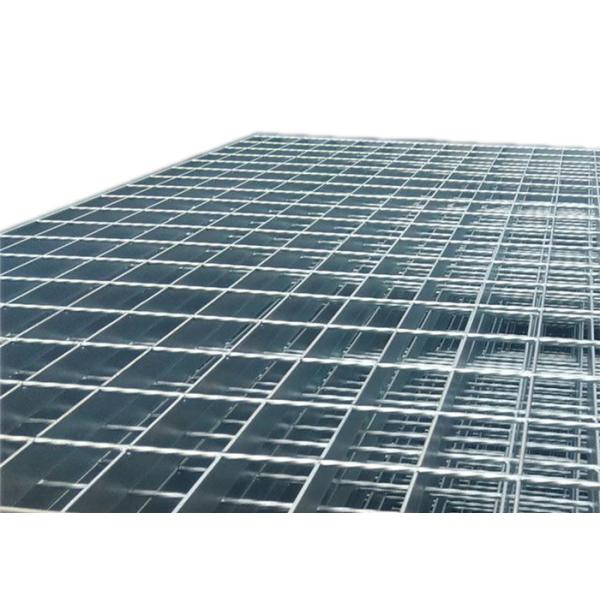 Galvanized Anti Tread Industrial Steel Grating Empty Grid Plate For Petroleum Platform
