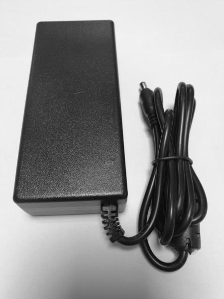 90 - adaptateur de bureau 72W de puissance de C.C à C.A. de 264V 12V 6A universel pour le remplissage rapide