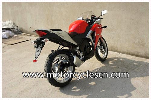 Water-Cooled Red Drag Motorcycles Road Racing , Honda CBR150 Sports Car