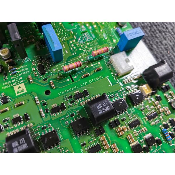 Danfoss Frequency Converter Power Board FC102 FC202 FC301 FC302 130B6060 1/2 DT13 37KW 45KW 55KW 75KW 90KW