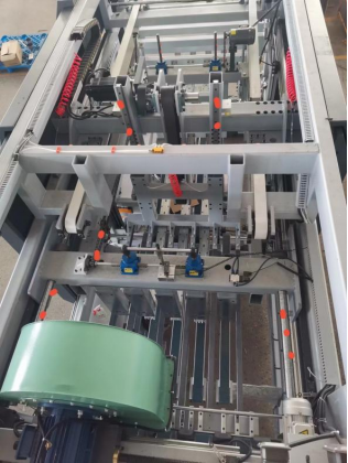 FFG Flexoprinting Folding Gluer Case Making Machine Автоматическое снабжение клеем