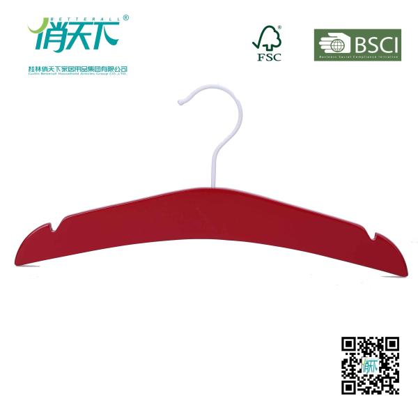 Betterall Four Color Lovely Wood Baby Hangers Wholesale