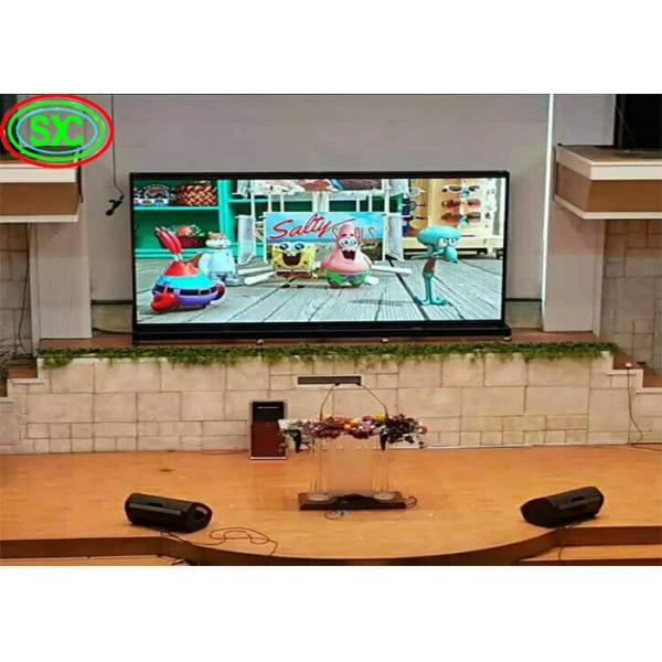 HD Armoire en aluminium sous pression Location d'écran petit emplacement P1.923 Écran publicitaire LED Projection de film