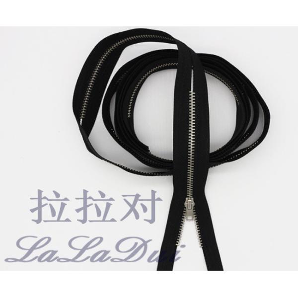 3# / 4# Sewing Supplies Zippers , Auto Lock Slider Jeans / Pants Zipper Chain By The Yard