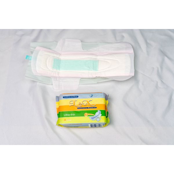 Soft Cotton Fast Absorption Surface Breathable Strong Adhesive Strip Protective Bandage Ensuring Comfort and Fixation