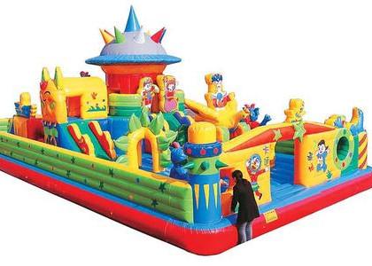 Outdoor / Indoor Inflatable Amusement Equipment with PVC Material and Custom Logo Printing