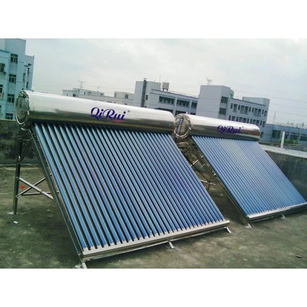 2025 New Wholesale 50L- 500L Steel Solar Hot Water Heating System Price High Efficiency Low Pressure Direct Vacuum Tube Solar Geyser Water Heater