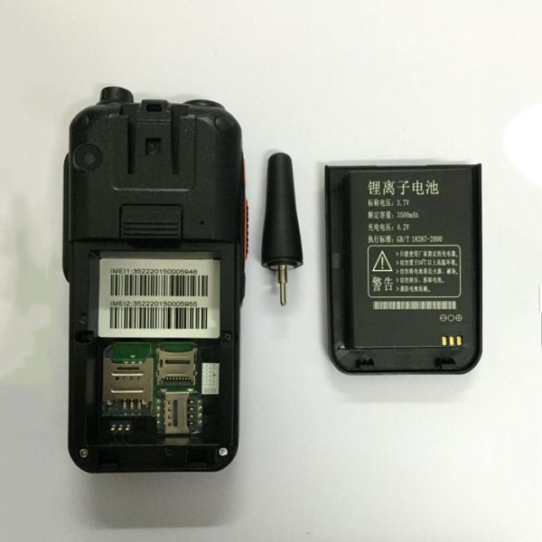 Super Quality 3G/4G PTT Walkie Talkie with 3500mAh Battery 15km Range and GPS WiFi Two-Way Radio