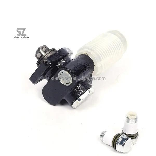 Competitive Excavator DH220-5 DB58 Diesel Engine Hand Oil Pump Fuel Transfer Pump for Part Number 105220-6490