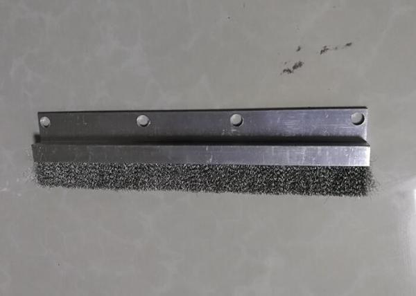 SS304 Bristle Metal Channel Strip Brushes Seal Weatherstrip Economic And Efficient