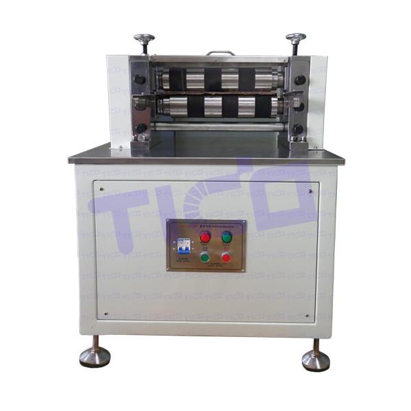 Máquina de corte de bateria de eletrodo ajustável de velocidade para célula cilíndrica 1.1KW