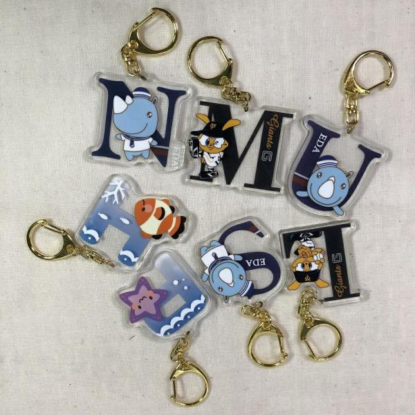 OEM ODM Acrylic Anime Keychain Display With Color Fadeless