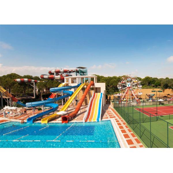 Совмещенное скольжение спиральной стеклоткани парка атракционов потехи воды водных горок трубки земное