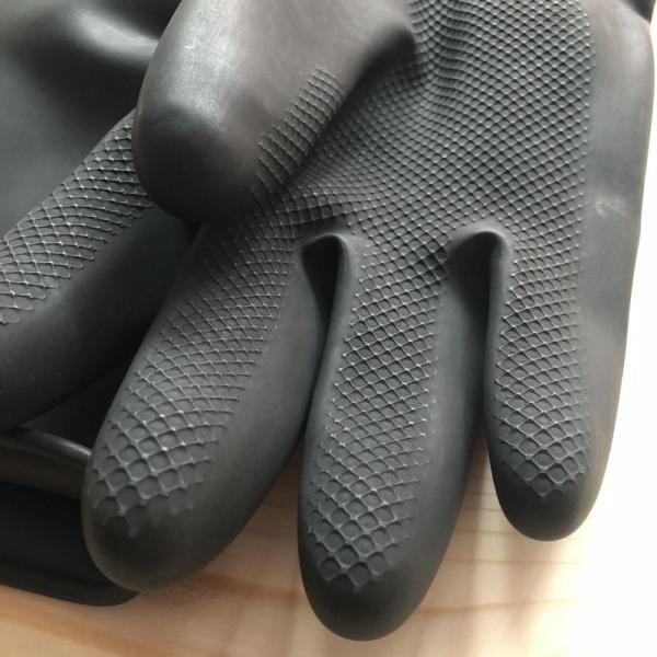 Guantes de goma industriales 32 cm Unflocked del negro de la prenda impermeable que alinea la sustancia química resistente
