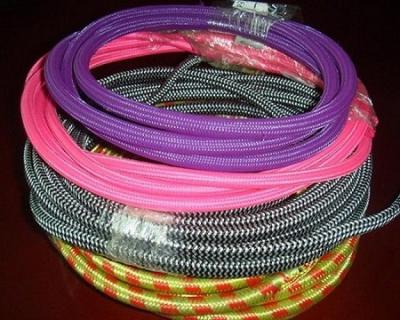 Preto Sleeving trançado expansível do animal de estimação do poliéster para cabos bondes/cabo de alimentação
