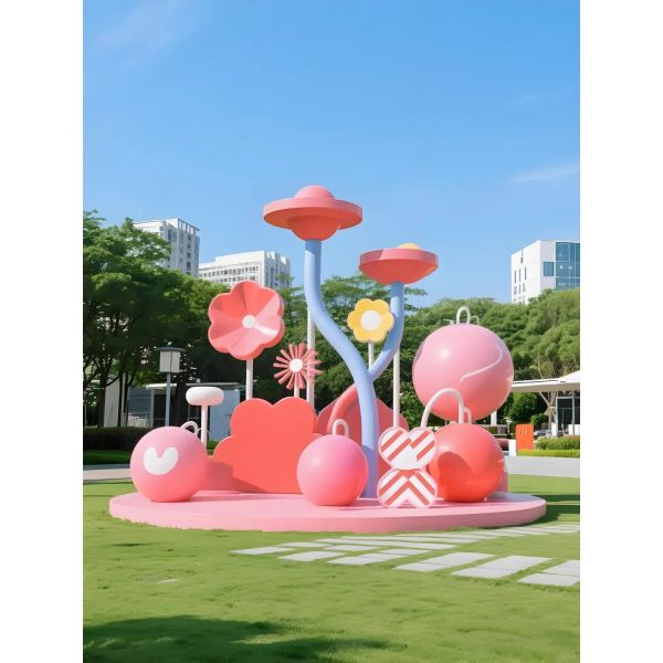 Themed Play Sculptures For Parks Tourism Custom Whimsical Landmarks