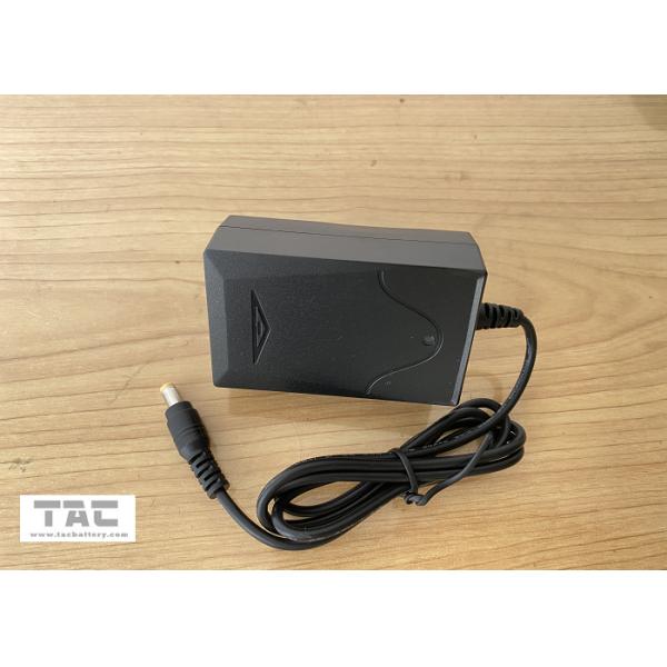 портативный цвет L78x W30x H42mm черноты заряжателей батареи 12.6V 2A