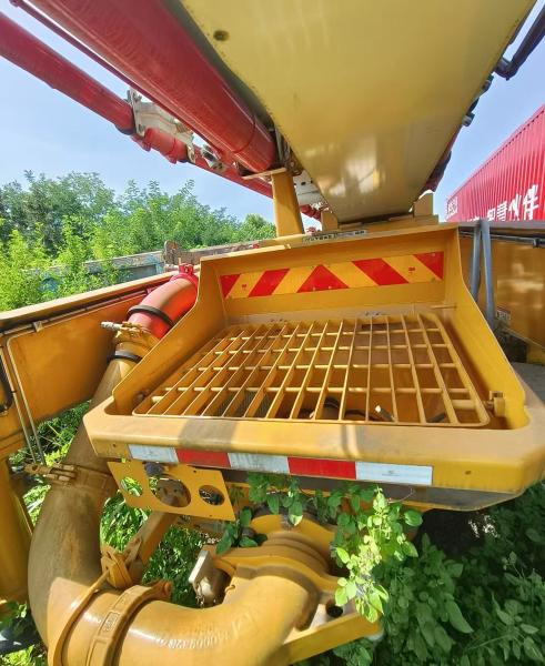 Brand new 2021  XCMG 58m XZS5461THBZ Truck Mounted Concrete Pump