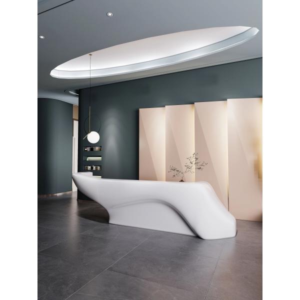 White Lacquered Fiberglass Reception Desk For Hotel Lobby Beauty Salon